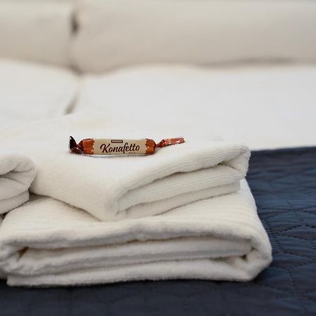 Boutique Residence Jokai - Apartment In The City Center Budapest Bagian luar foto