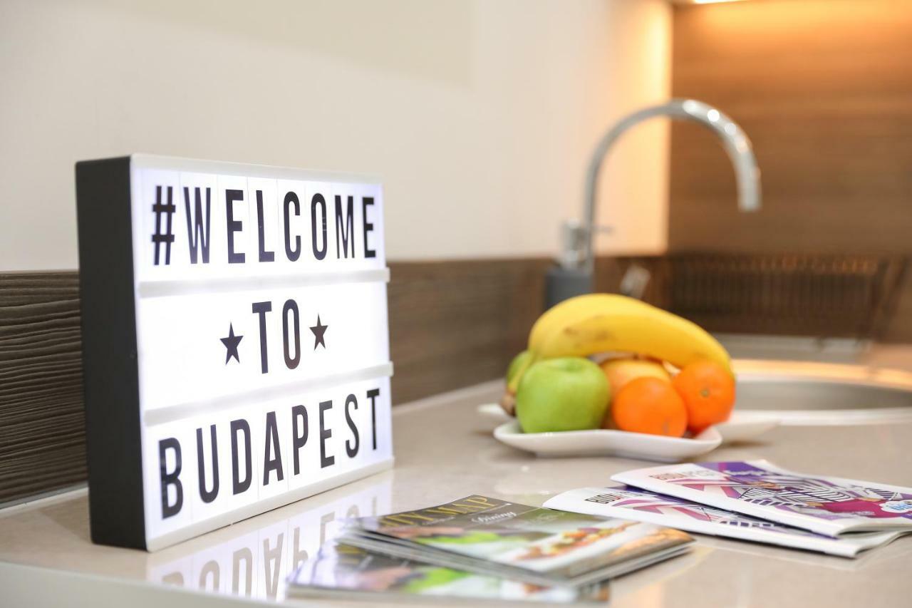 Boutique Residence Jokai - Apartment In The City Center Budapest Bagian luar foto